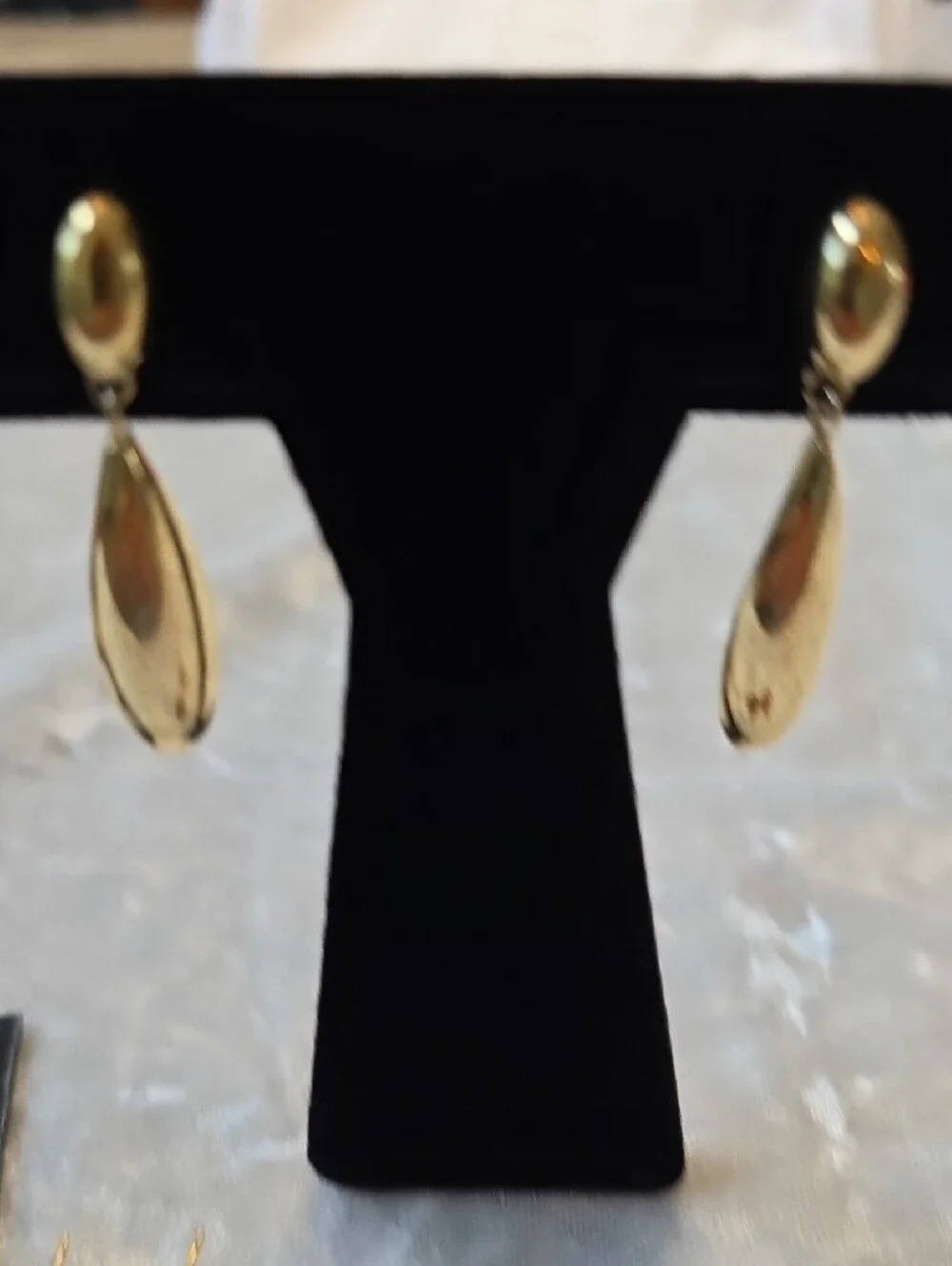Lot Of Gold-Tone Earrings*